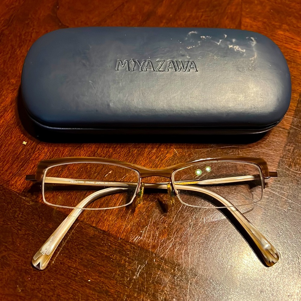 Mayazawa reading glasses